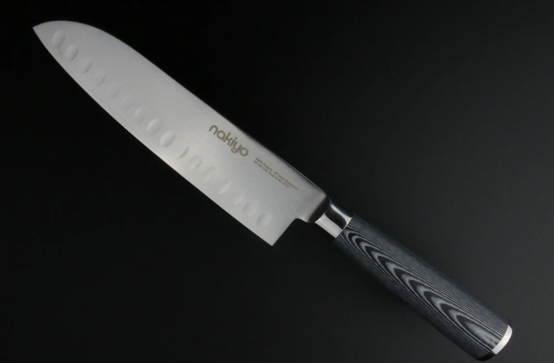 Black nakiyo knife